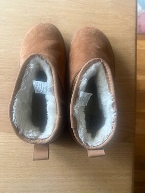 Kids Cozy Faux-Fur Lined Brown Boots